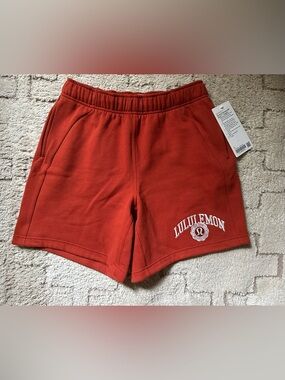 Lululemon Oversized Scuba Short 7” Autumn Rust size S